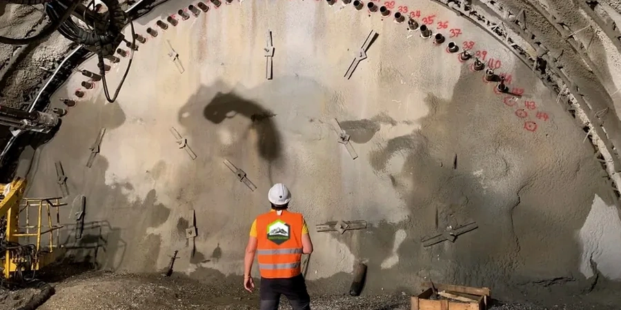 Monitoreo geotécnico de excavaciones en Chillán: control de deformaciones